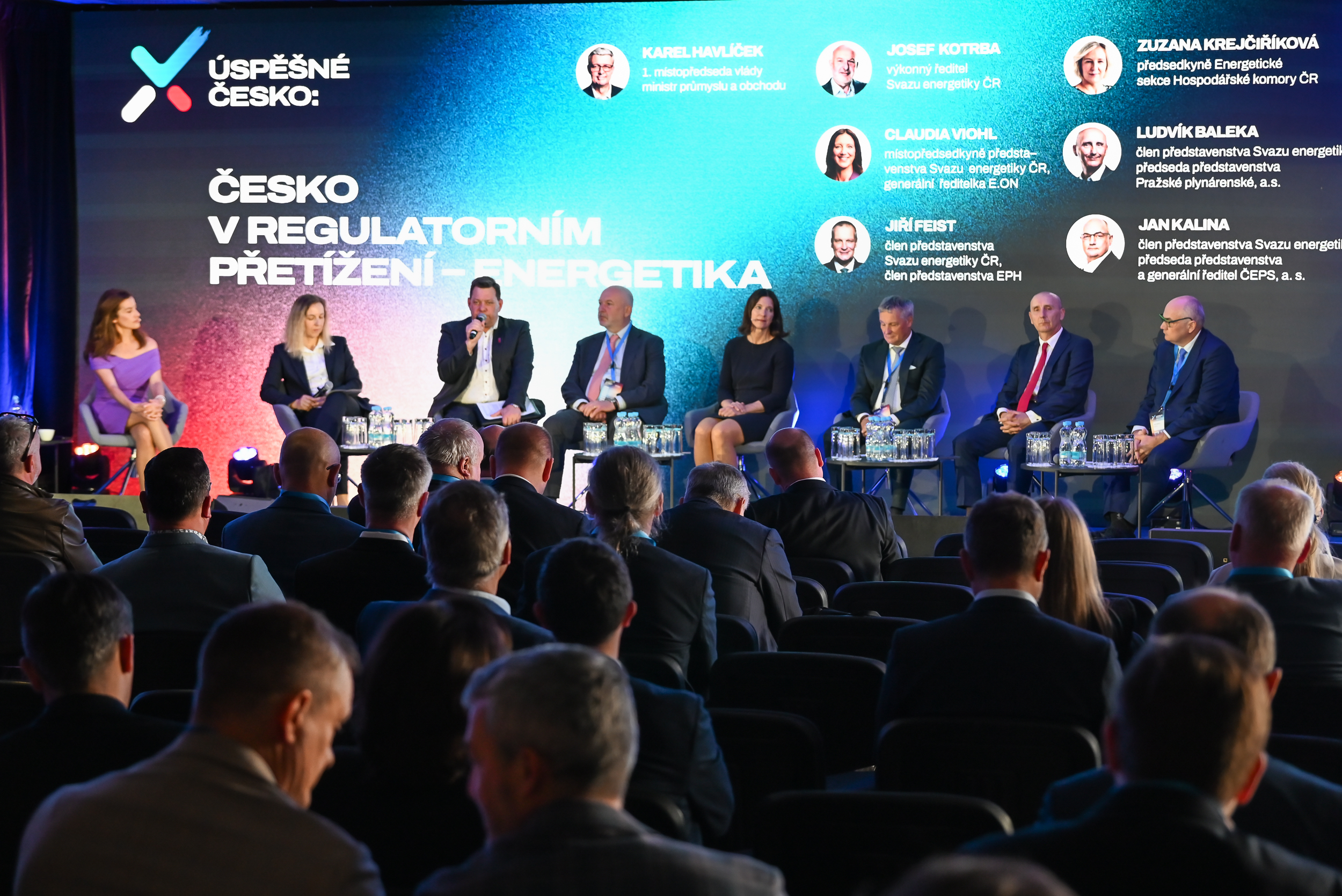 Energetika, stavebnictví i trh práce potřebují méně regulací a byrokracie. Klíčové sektory volají po změně pravidel